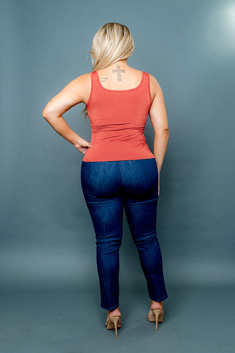 (INVENTORY PENDING) Plus Size Silky Square Neck Empire Bust Fitted Tank Top (ZA3973) - Wholesale Fashion Couture 