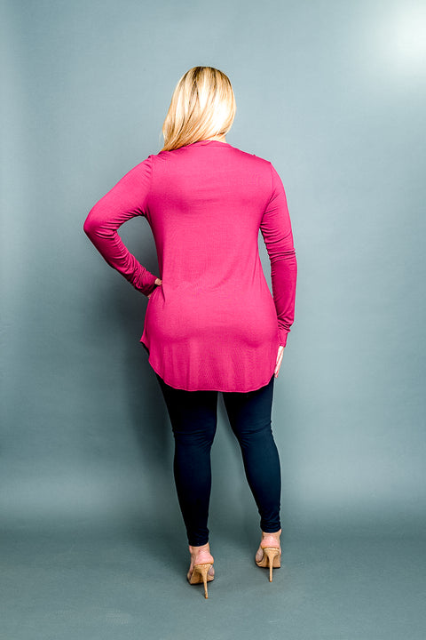 Plus Size Classic Fit Long Sleeve Crewneck T-Shirt with Dolphin Hem (MT5001-PLUS) - Wholesale Fashion Couture 