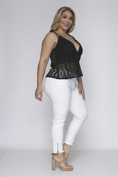 Plus Size Sleeveless Lace Top W-Front Lining (JT-5642) Black / ( 1XL-2XL-3XL- 2-2-2)